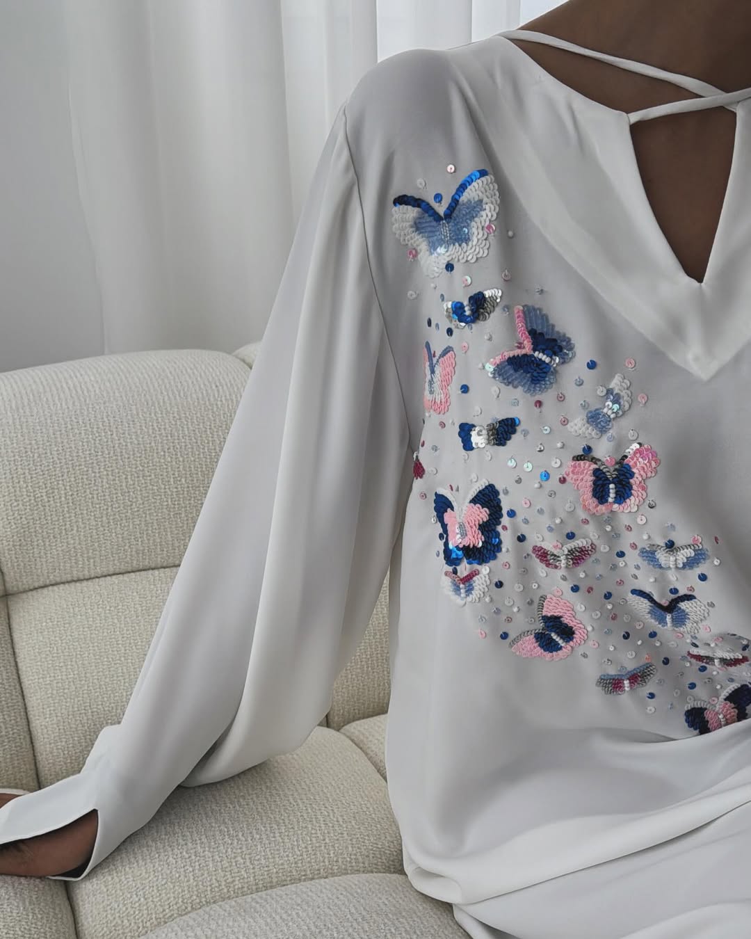 White Bloom-kaftan-giftcode-qatar (2)